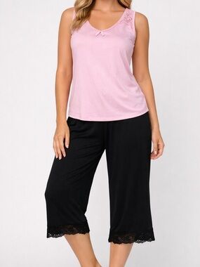 Ambrielle pink tank top lace trim V-neck with black capri PJ Set XS